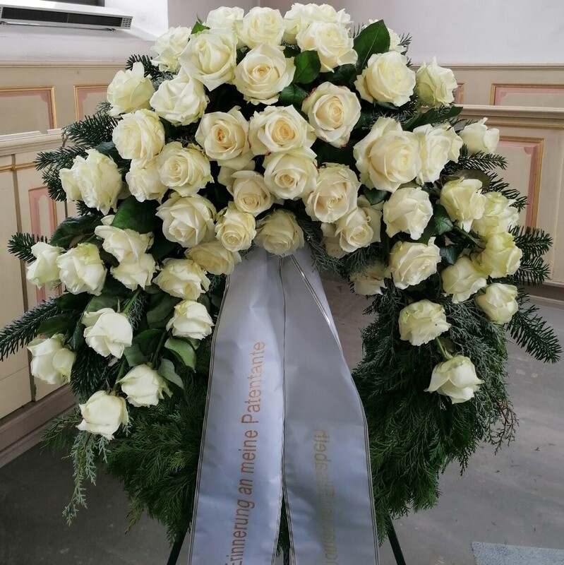 klassischer Trauerkranz