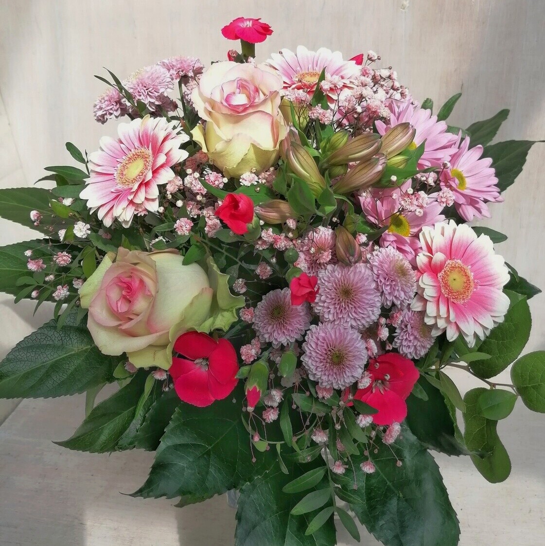 3er-Abo Blumenstrauß M