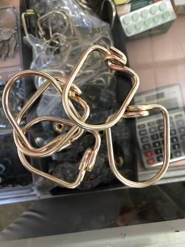 Swivel Gold
