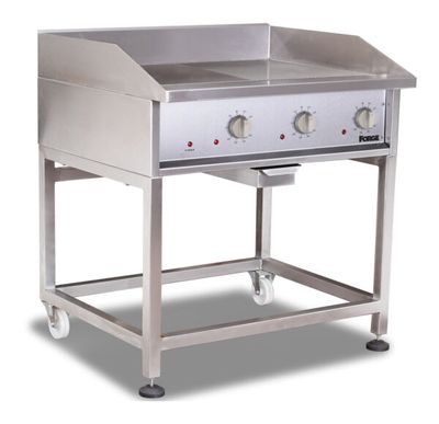 HEAVY DUTY – GRILLERS – FLOOR STANDING – HALF FLAT GRILL/HALF RIBBED TOP – ELECTRIC – 900