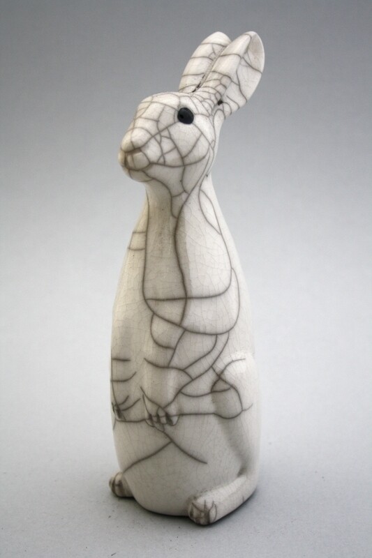 Medium standing Hare