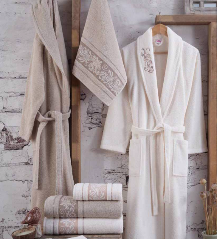 Peignoir
