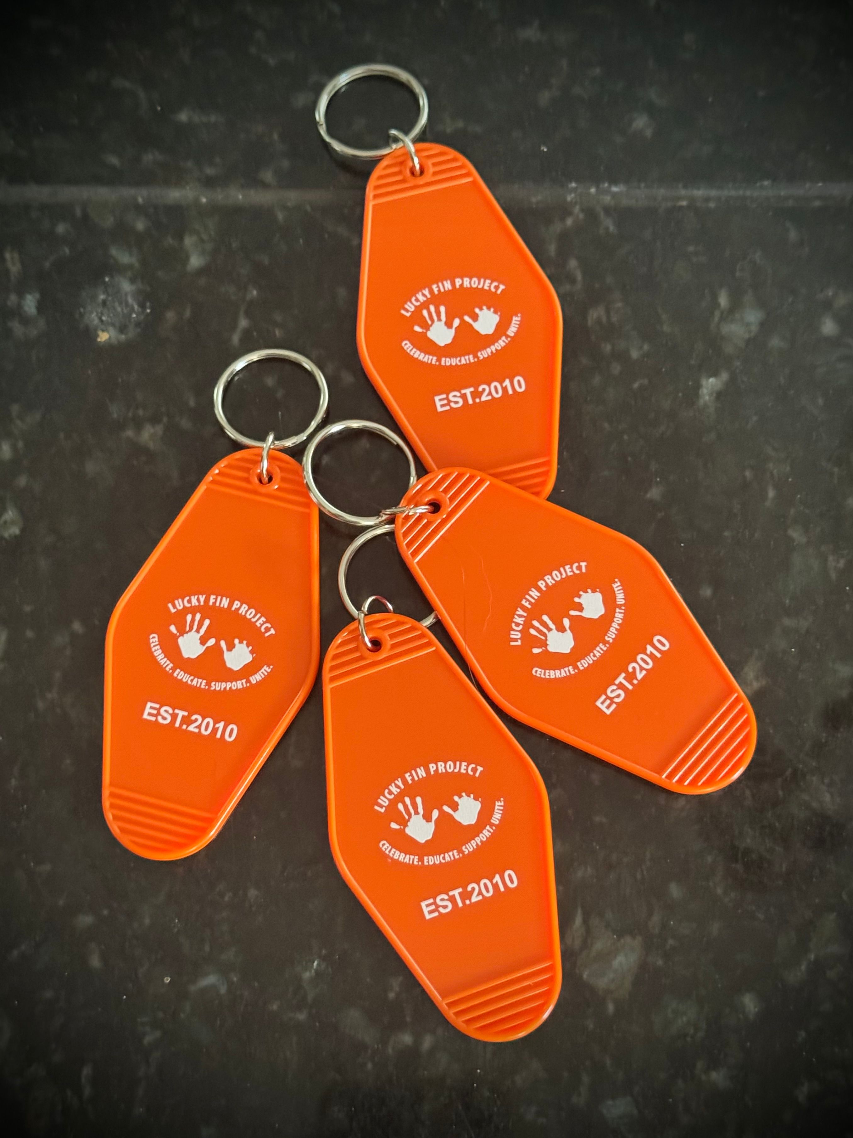 *NEW* Vintage Style Motel Key Chain LFP-KEY