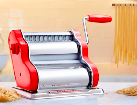 MAQUINA DE PASTAS CLASICA 20CM ROJA PASTALINDA