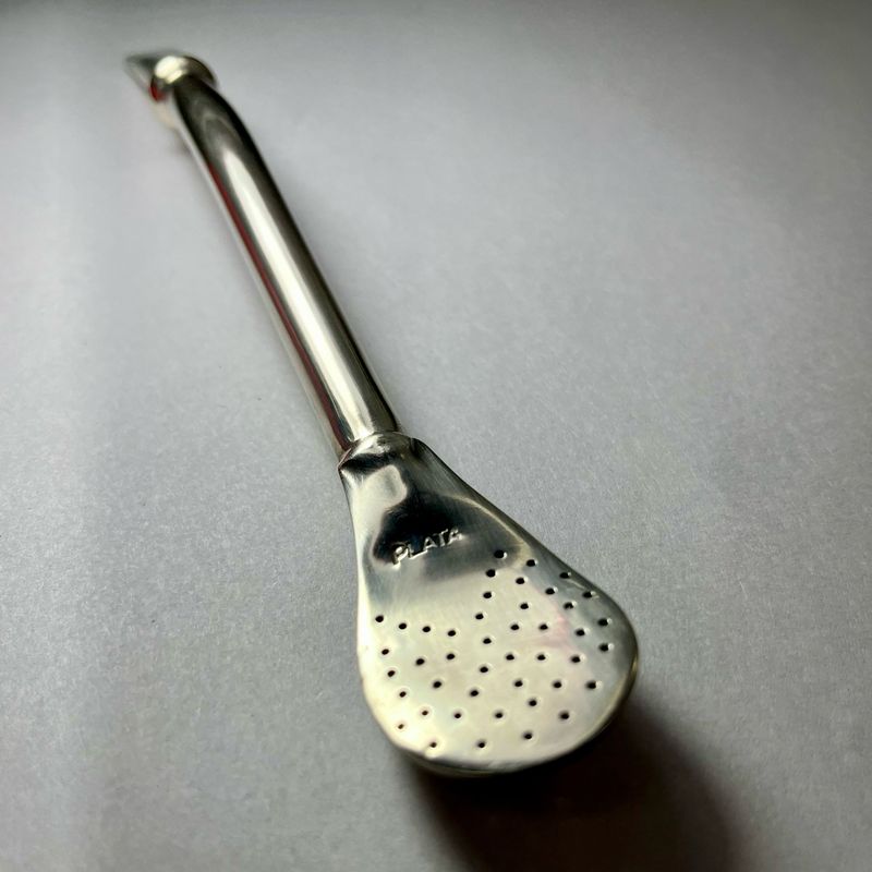 BOMBILLA DE PLATA GRUESA LISA