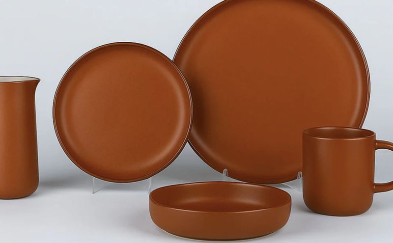 PLATO CERAMICA POSTRE 21CM MARRON BERTA B