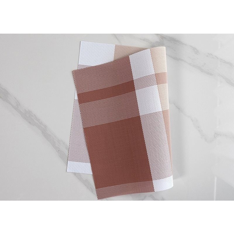 INDIVIDUAL PVC CUADROS ROJO SELECTA