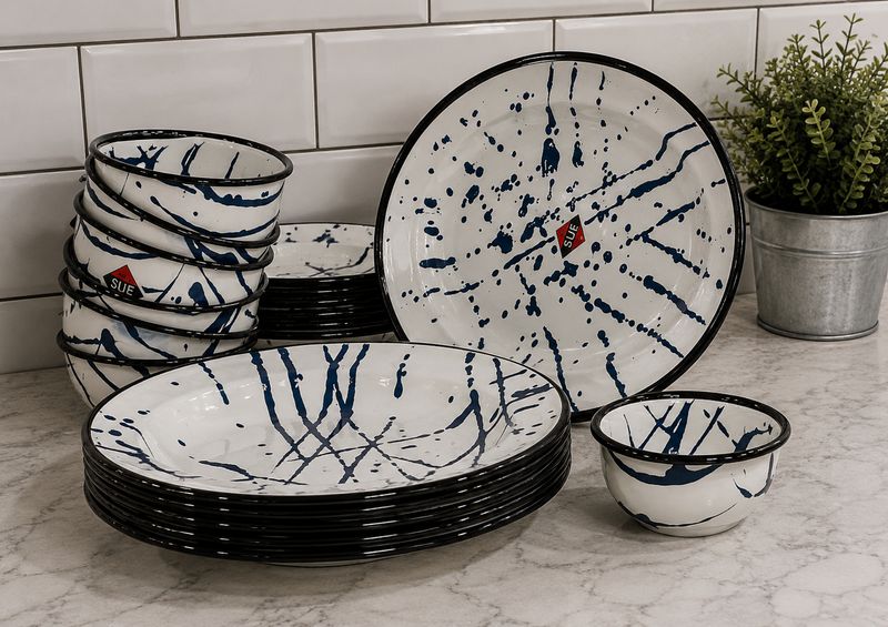 PLATO LLANO SALPICADO AZUL  SUE