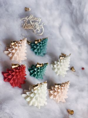 Christmas Tree Candles | Wax Melts | Mould Candles | Christmas Gifts | Christmas Tokens | LiveCheerMeditate