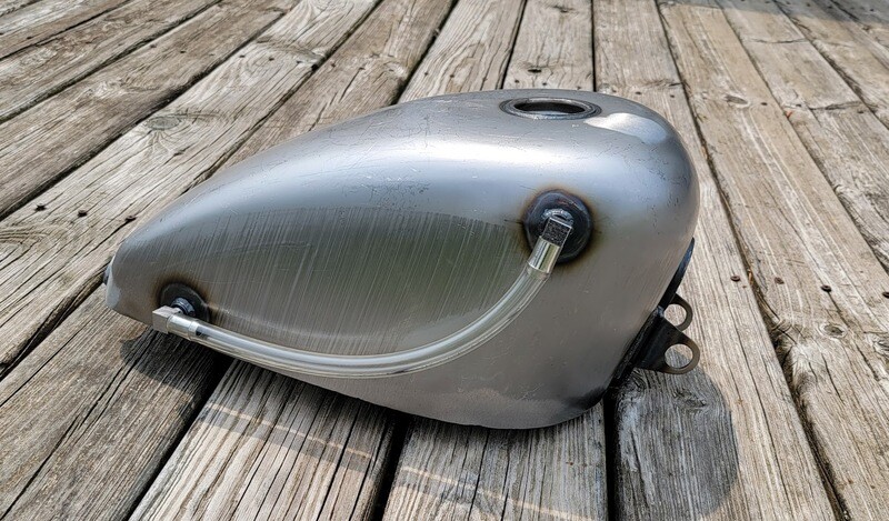 2.4 Gal Sportster Tank 1995-2003 *STR*