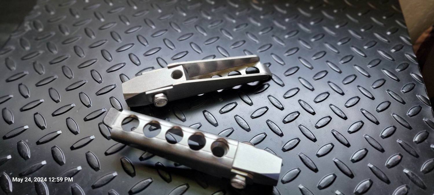 Pegs