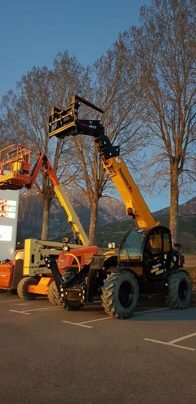 NACELLE 4X4 AUTOMOTRICE - 16 M NACELLE 4X4 AUTOMOTRICE - 16 M