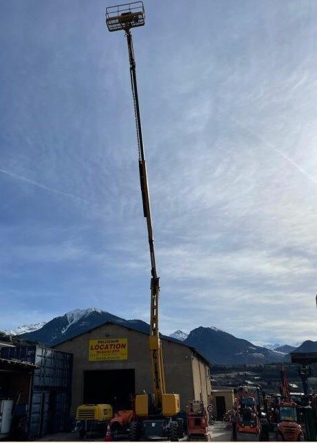 Nacelle 4×4 ARTICULEE - 26 M - 2 ESSIEUX OSCILLANTS ET 2 DIRECTIONNELS