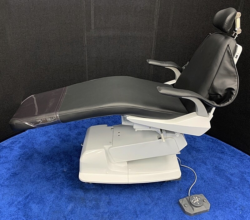 Belmont BEL 20 X-Calibur Dental Patient Chair w/ Light, Post