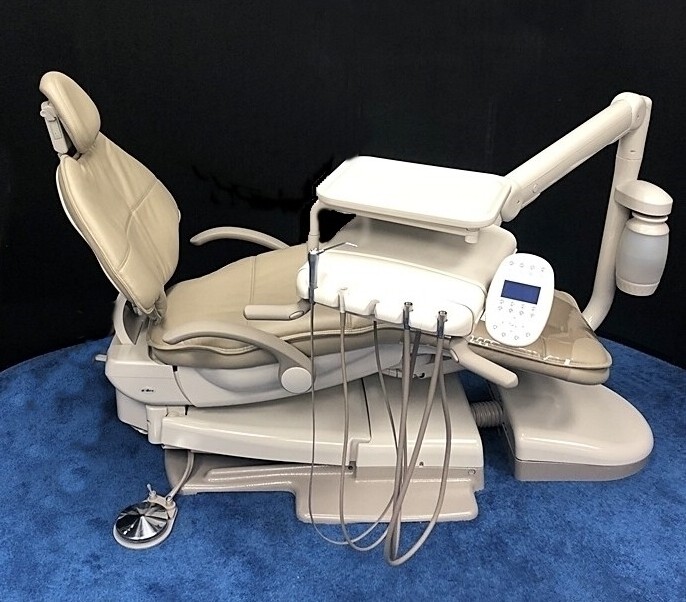 ADEC 511-532 - Operatory Package (Surf) - Radius Delivery w/ Deluxe Touchpad - Ultraleather Upholstery - Color of Choice *Refurbished ADEC 511-532 - Operatory Package (Surf) - Radius Delivery w/ Deluxe Touchpad - Ultraleather Upholstery - Color of Choice *Refurbished