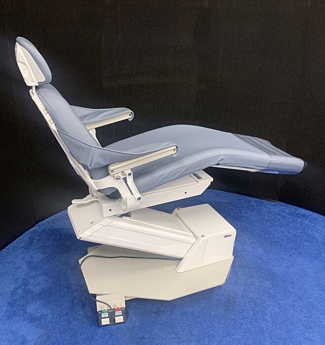 ADEC 1005 Priority Dental Patient Chair- Seamless Vinyl Upholstery - Color of Choice *Refurbished