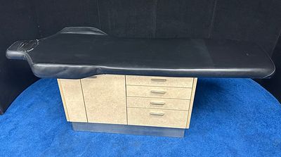 Midmark / European Design PB-250 Pedo Bench - Color of Choice Vinyl Upholstery *Refurbished