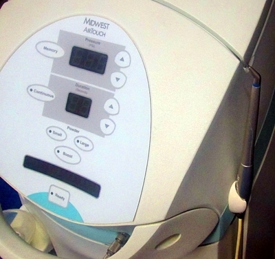 Midwest AirTouch Tower Air Abrasion System - 520130, Dual CO2 Tank *Used Condition