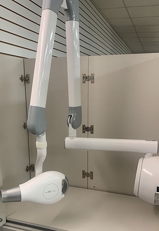 Air Techniques ProVecta HD Dental Intraoral X-Ray System (21" Horizontal Arm) *Excellent Used Condition