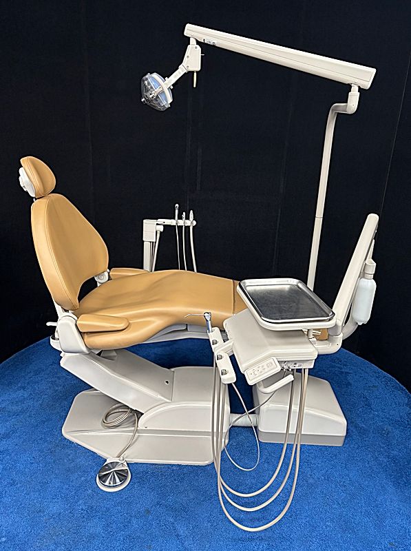 ADEC 1040 Cascade Radius Dental Operatory Package - Dual Touchpads - Seamless Vinyl Upholstery, Color of Choice *Refurbished