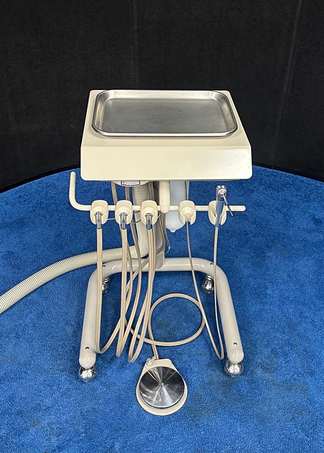 ADEC Doctor Delivery Dental Cart *Refurbished