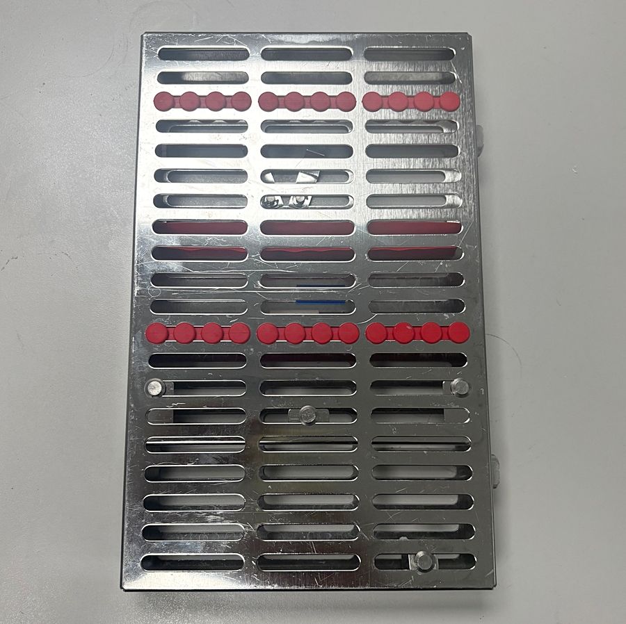 Hu-Friedy Sterilization Cassette (Red) (10 1/2 Hu-Friedy Sterilization Cassette (Red) (10 1/2" x 6 1/2" x 1 1/4") *Used