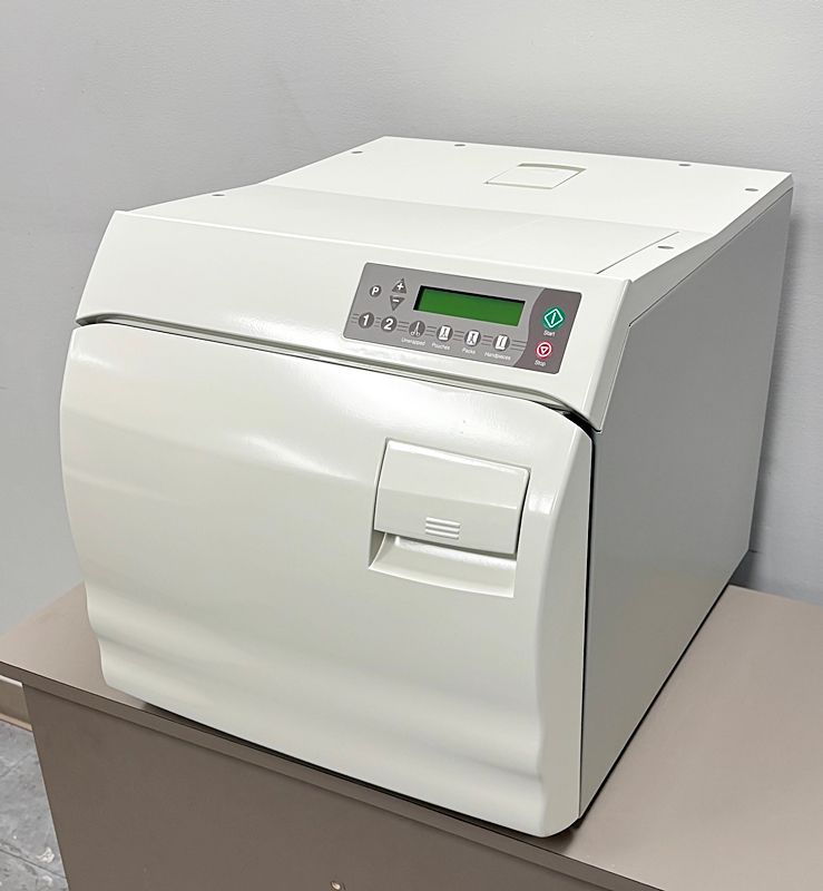 Midmark M11 Ultraclave Dental Autoclave Sterilizer - GEN2 Chamber Size: 11 x 18 *Refurbished (Cycles of Use: 4700) Midmark M11 Ultraclave Dental Autoclave Sterilizer - GEN2 Chamber Size: 11 x 18 *Refurbished (Cycles of Use: 4700)
