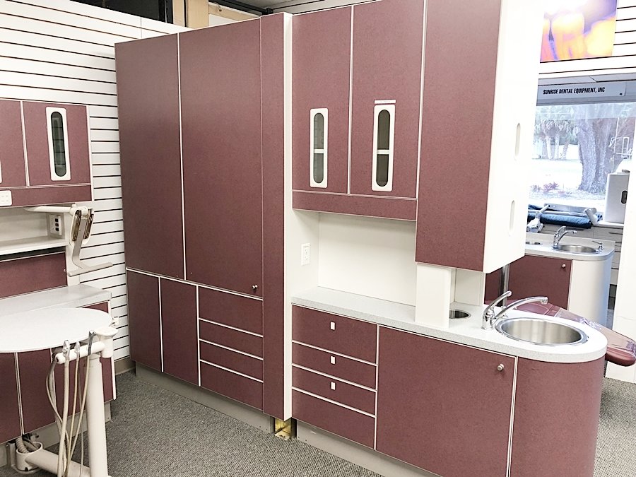 ADEC 5543 Center Island Console w/ X-Ray Pass Through & Privacy Doors (Heather Legacy) *Excellent Used Condition