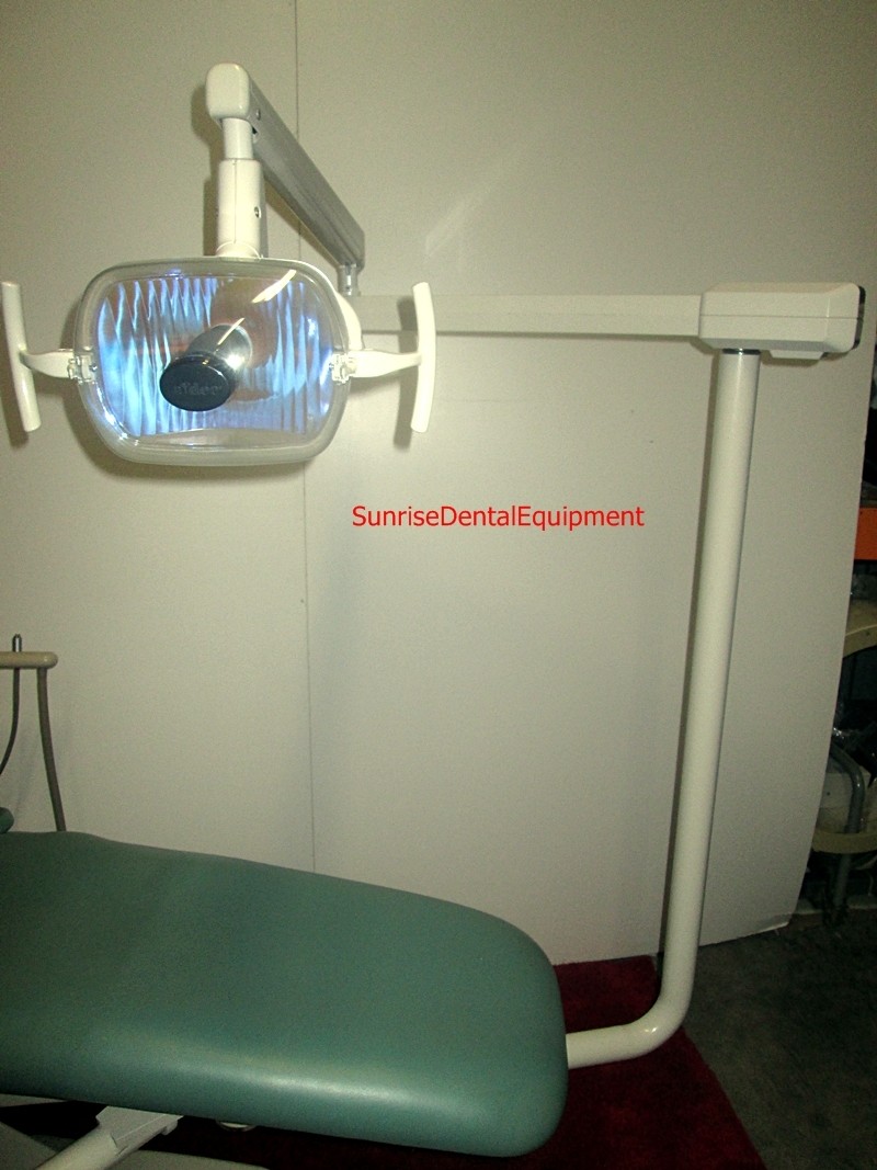 ADEC 6300 Dental Radius Mount Examination Light *Refurbished