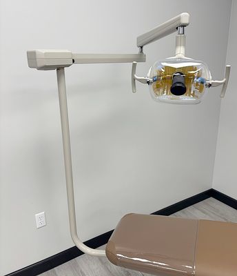 ADEC 6300 Dental Radius Mount Examination Light *Refurbished