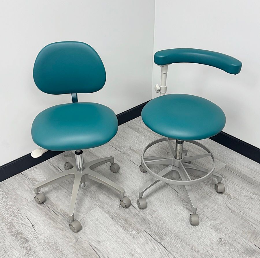 ADEC 1601 & 1622 (Surf) Dental Doctor & Assistant Stool Set - Vinyl Upholstery - Color of Choice *Refurbished (Grotto) ADEC 1601 & 1622 (Surf) Dental Doctor & Assistant Stool Set - Vinyl Upholstery - Color of Choice *Refurbished (Grotto)