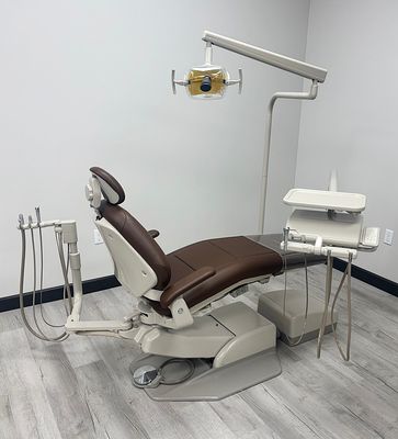 ADEC 1021 Decade Dental Radius Operatory Package (Single Touchpad & Free Foot Control) - Color of Choice Ultraleather Upholstery *Refurbished ADEC 1021 Decade Dental Radius Operatory Package (Single Touchpad & Free Foot Control) - Color of Choice Ultraleather Upholstery *Refurbished