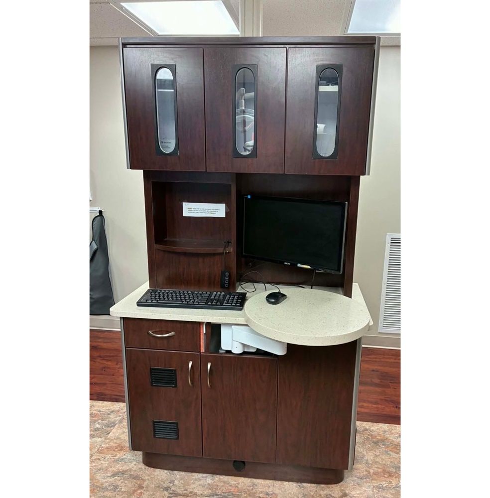 Integrated Laminate Systems (ILS) Dental Rear Treatment Cabinet *Excellent Used Condition