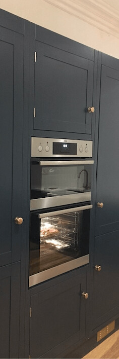 2 Door Double Oven Housing Cabinet, Kitchen Style: Windsor