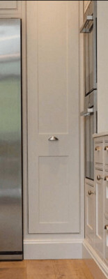 1 Door Pull Out Larder Cabinet