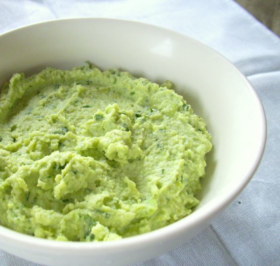Edamame Hummus