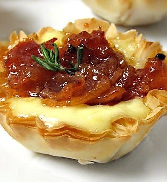Ginger Fig Phyllo Tarts with Honey Mascarpone