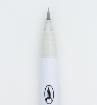 Zig clean color real brush Warm Grey 2