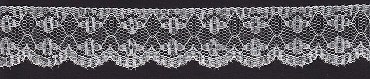Ribbons creme 013