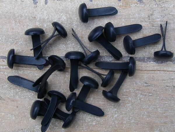 8 mm Brads Donker blauw 20 stuks