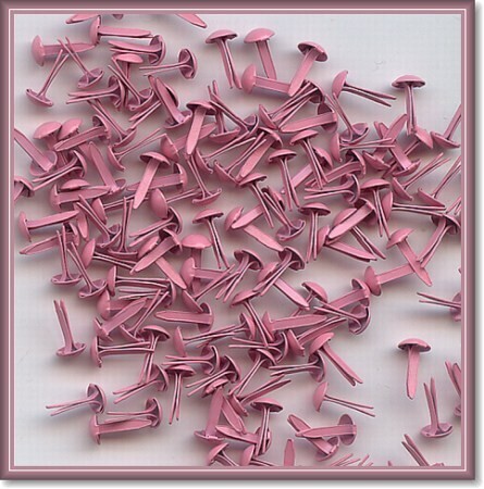 4,5 mm brads 32 100 x baby roze