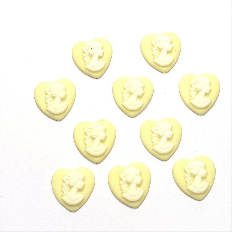 Cabochon-Herzen Cabochon-Herzen