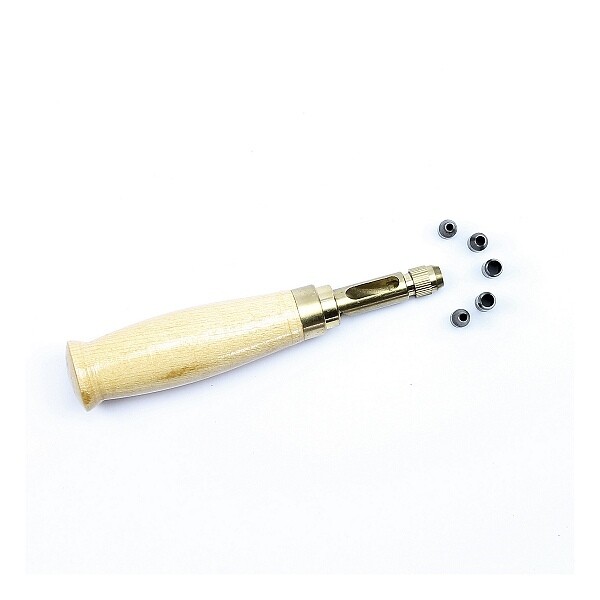 Hole punch