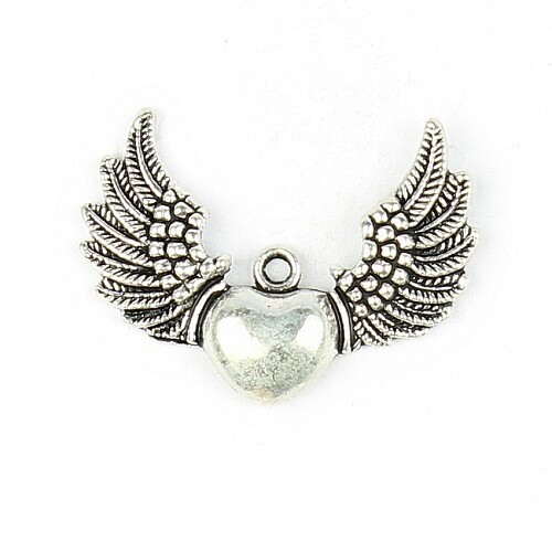 Charms heart with wings 2 pcs