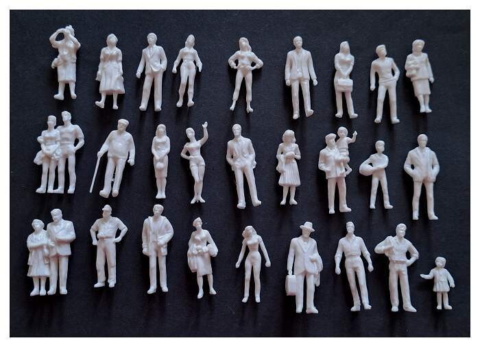 Miniatuur figuren  diverse mensen