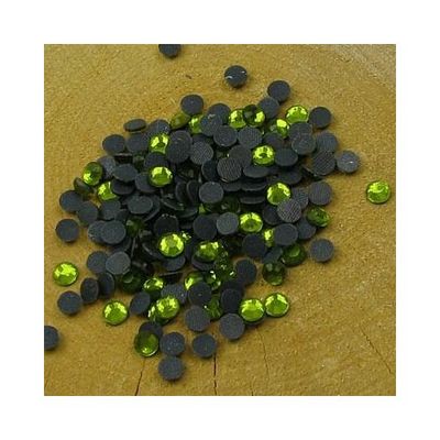 Hotfix  strass 5 mm gras groen