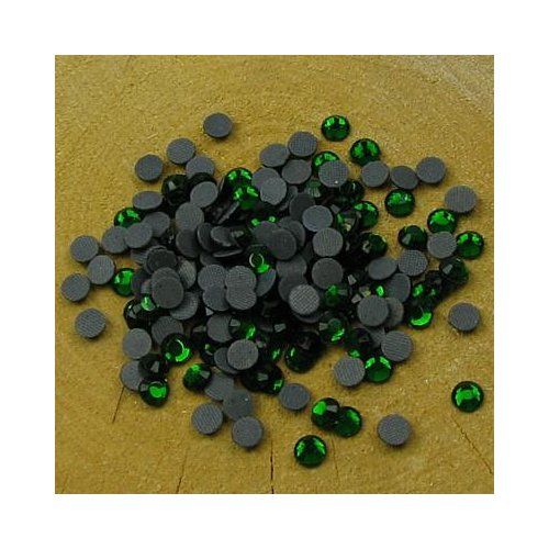 Hotfix  strass 5 mm groen