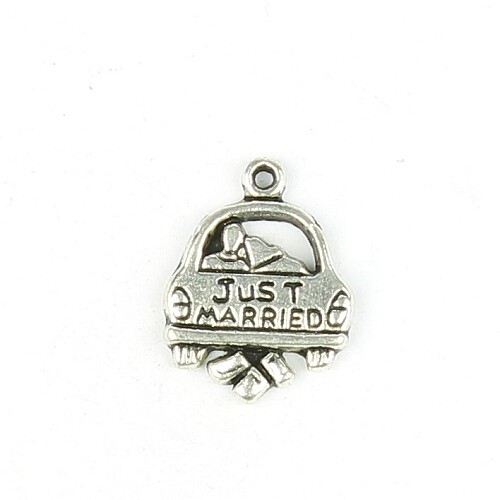 Charmes just married car 3 pieces