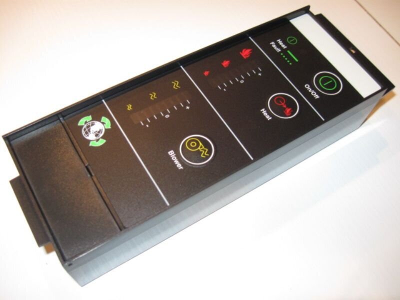 Boîtier de contrôle