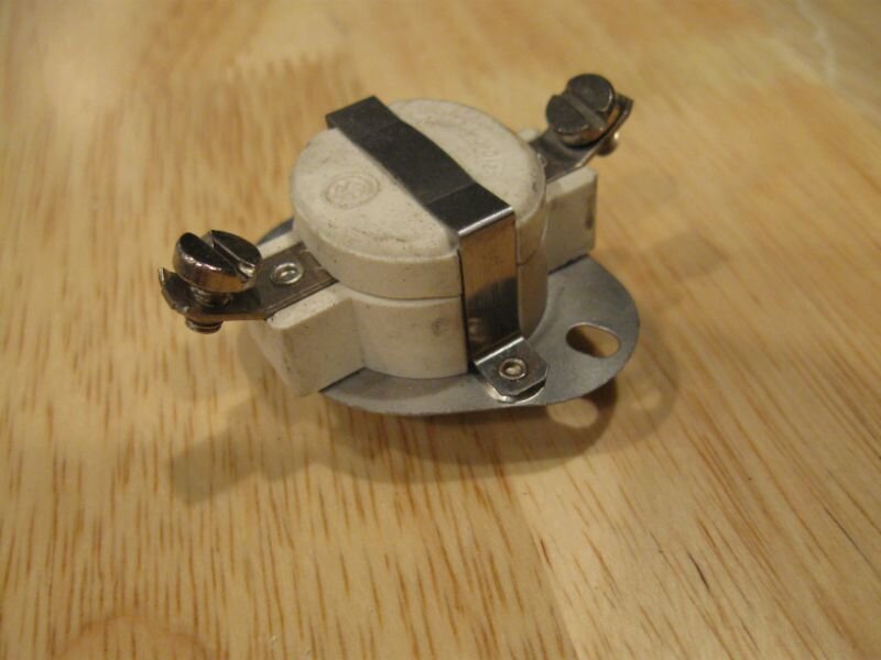 Interrupteur thermique F140